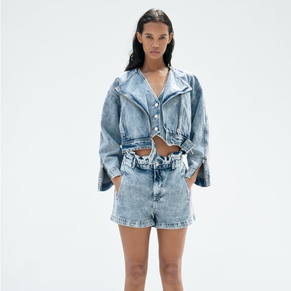 Zara Washed Effect Denim Jacket - Picture 2 of 9